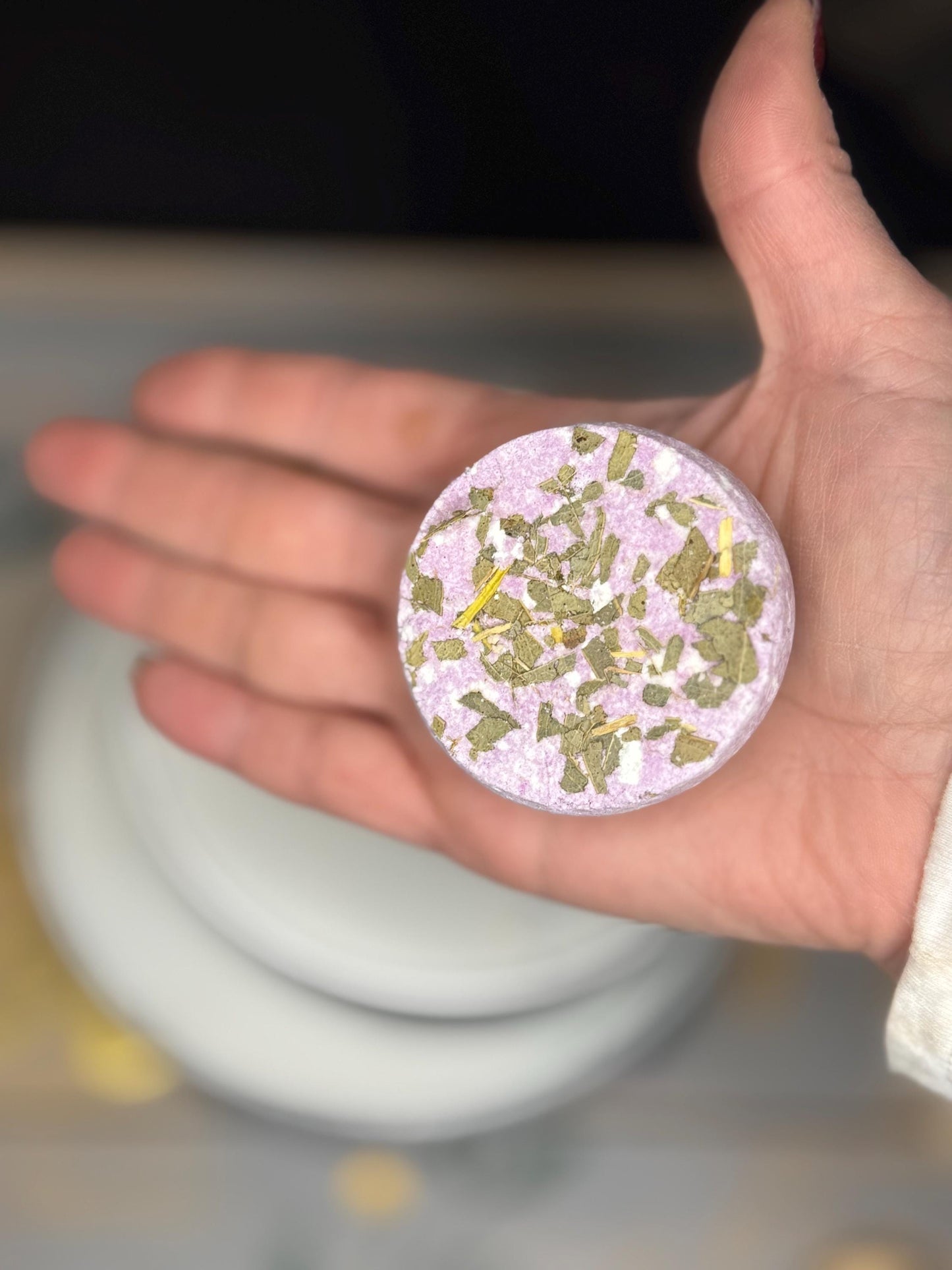 Shower Steamers -Aromatherapy Steam Tablets Relaxing Essential Oils for Stress Relief, Energizing Scents for your Shower