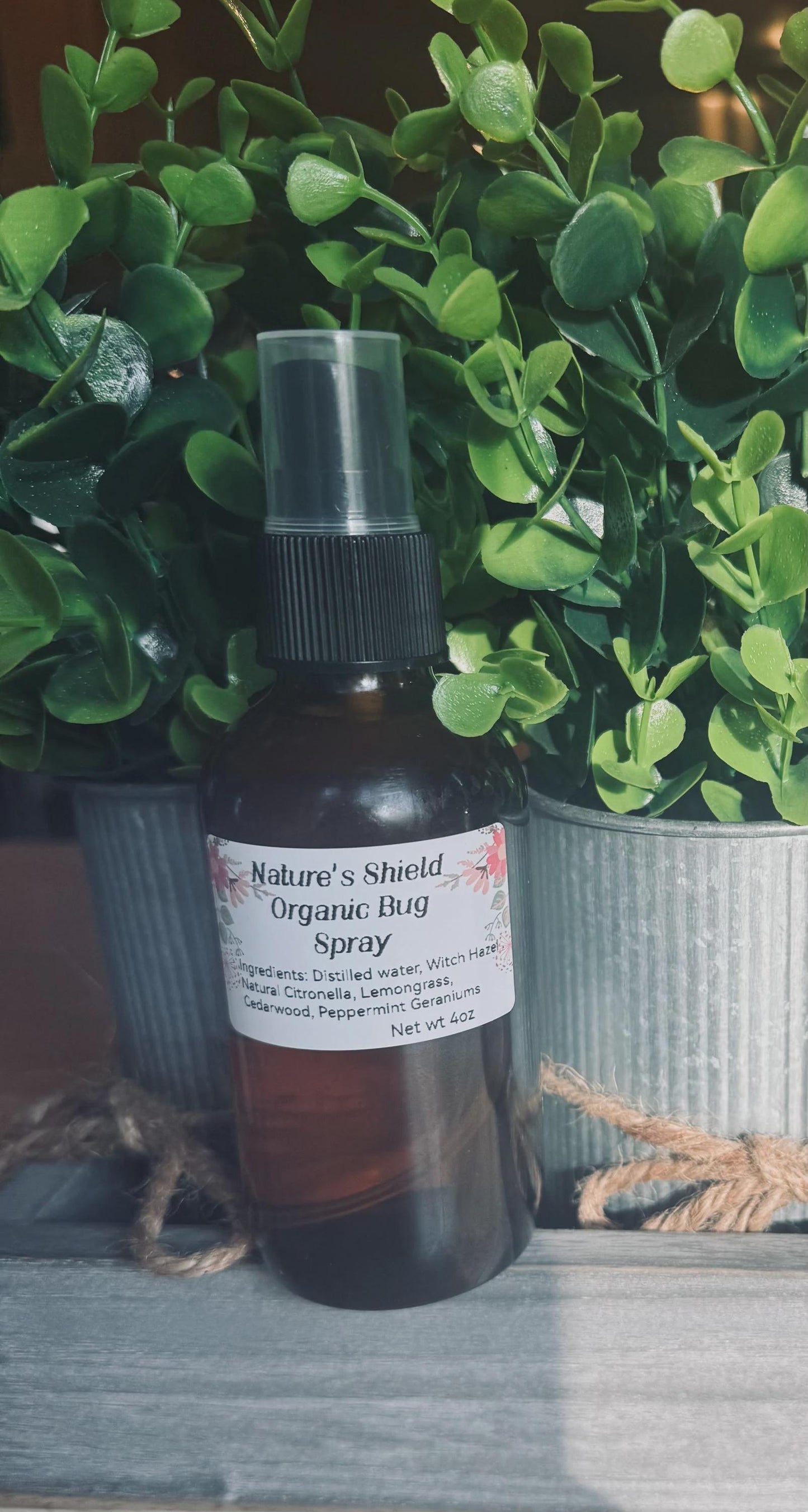 Natural Bug Repellent Spray, DEET-Free, Insect Repellent Outdoor essential oil spray, Kid & Pet Friendly